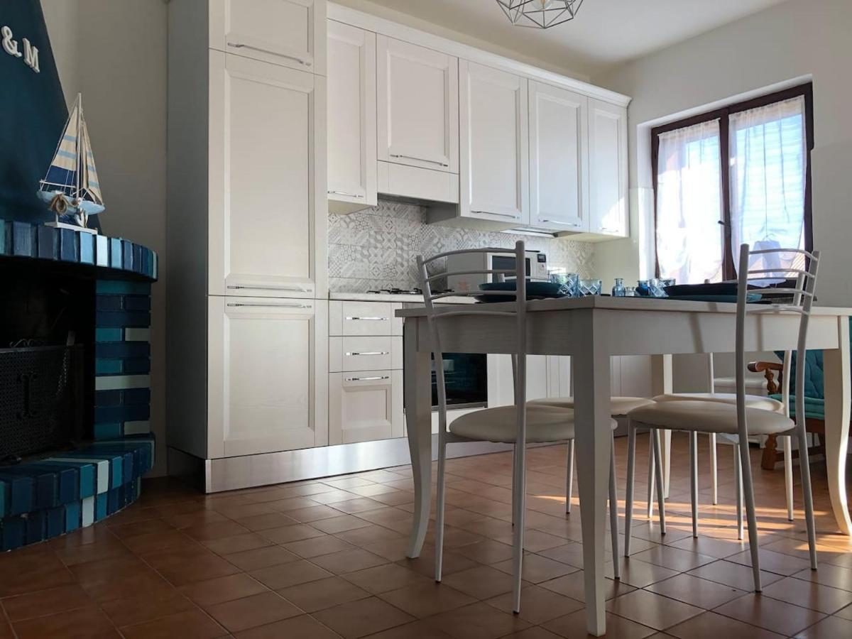 Residenza M.E.M. La Maddalena Appartement La Maddalena  Buitenkant foto