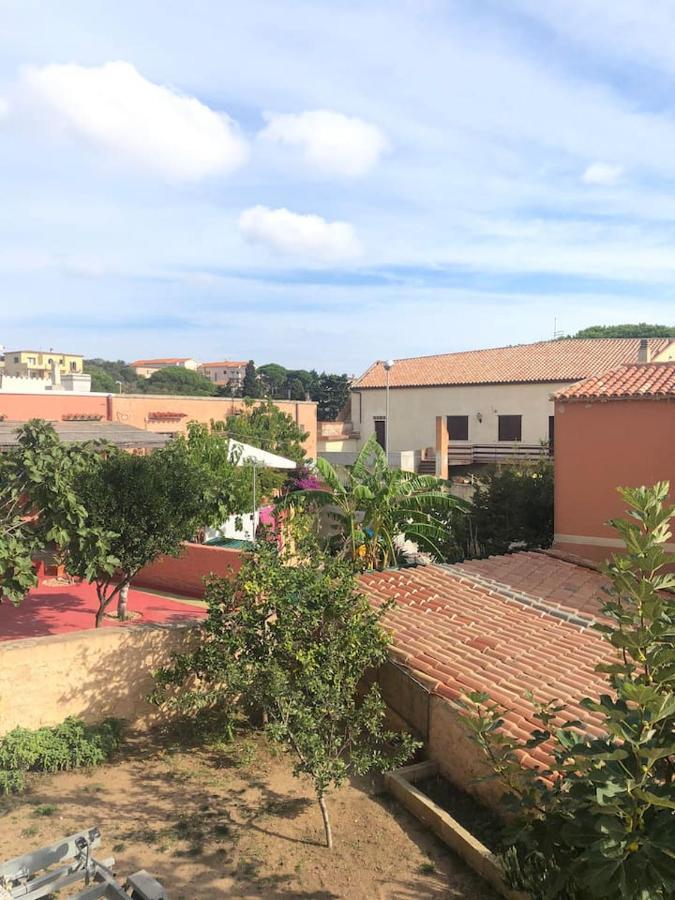 Residenza M.E.M. La Maddalena Appartement La Maddalena  Buitenkant foto