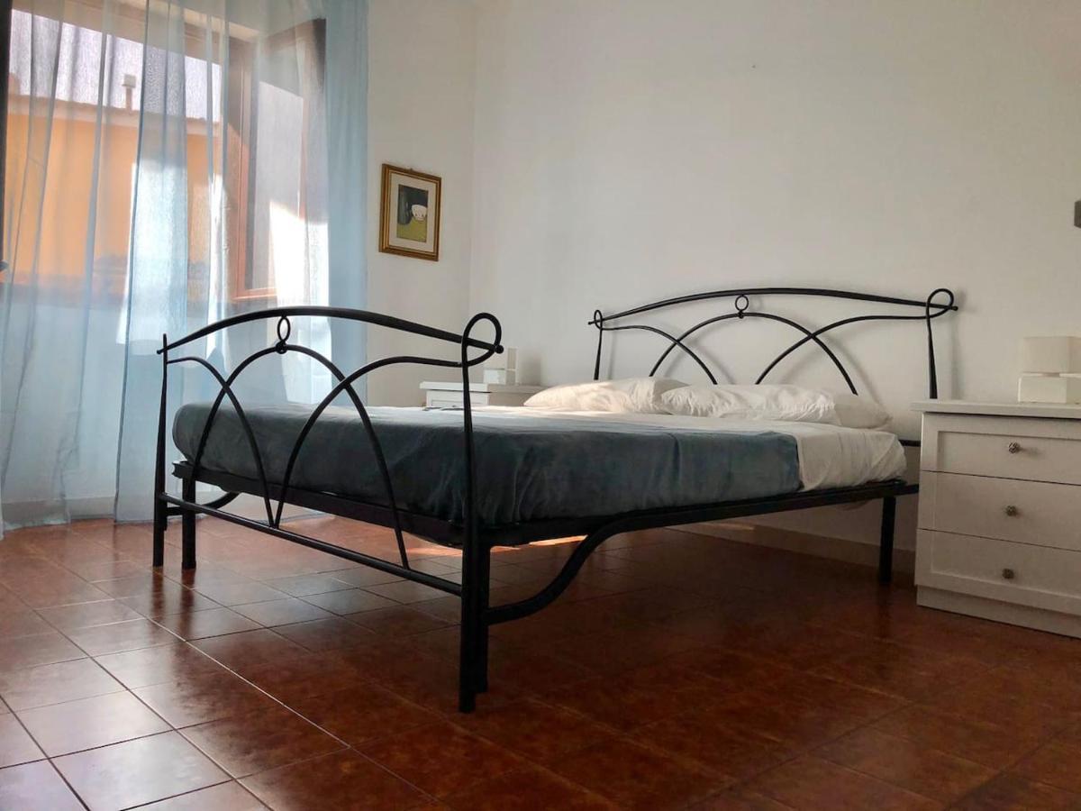 Residenza M.E.M. La Maddalena Appartement La Maddalena  Buitenkant foto