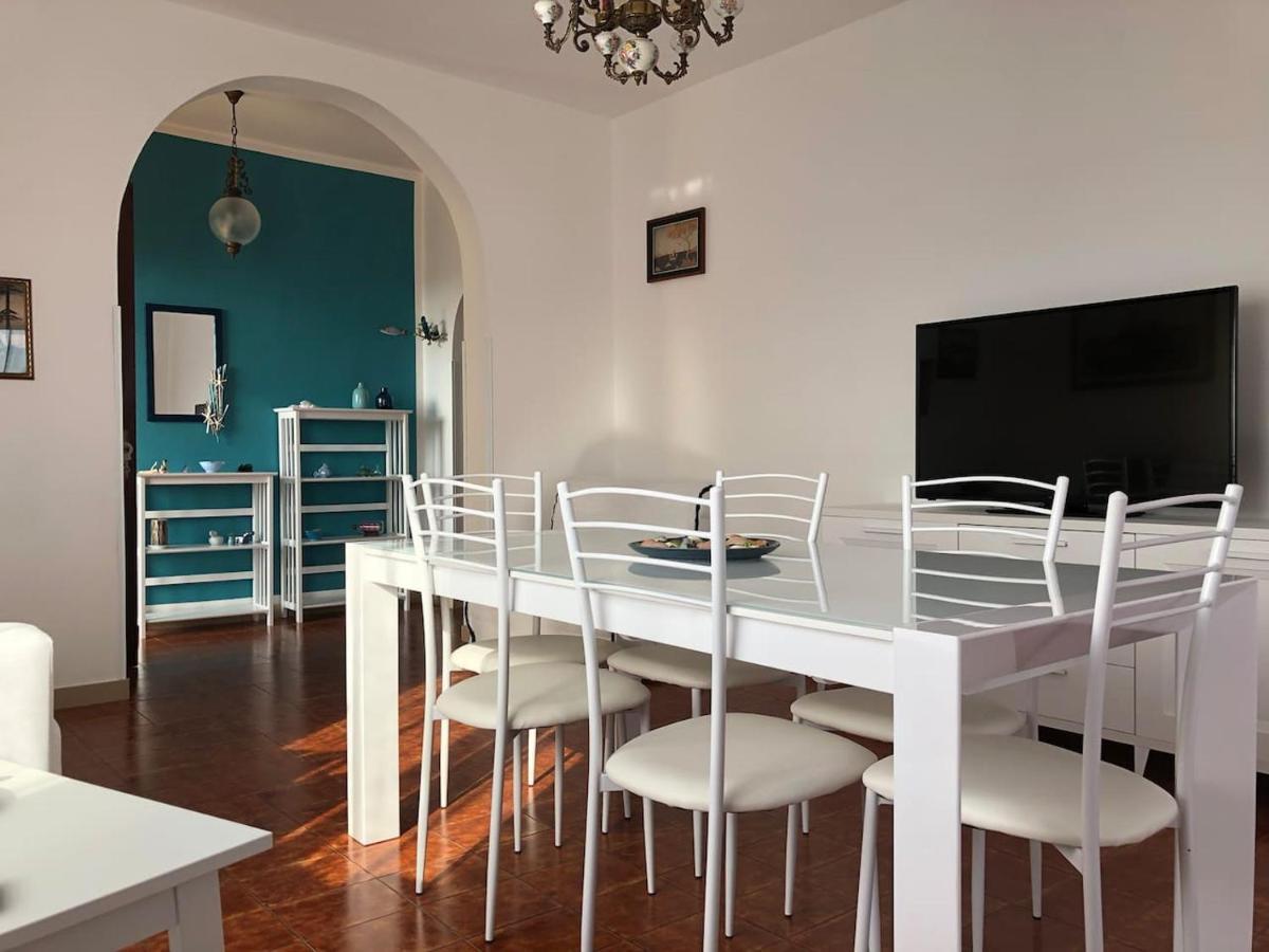 Residenza M.E.M. La Maddalena Appartement La Maddalena  Buitenkant foto